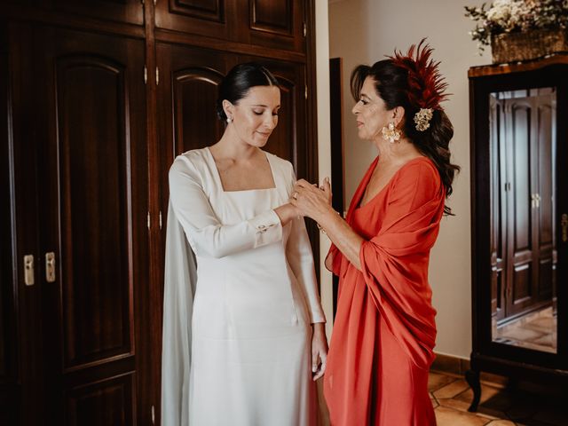 La boda de Ángel y Carmen en Llerena, Badajoz 26