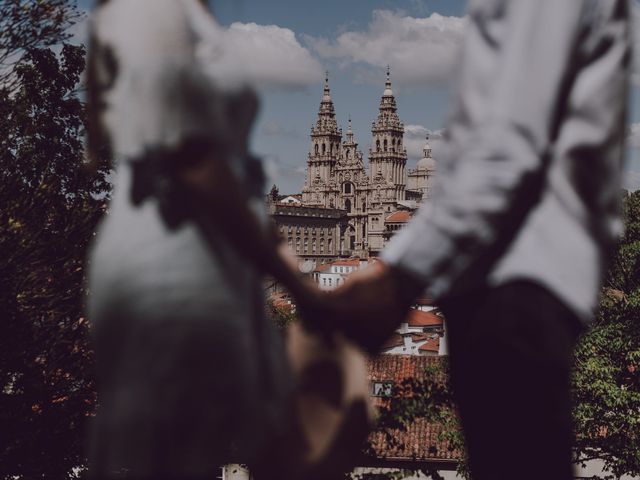 La boda de Aarón y Virginia en Laxe, A Coruña 23