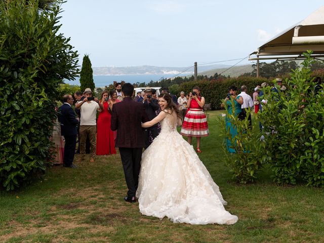 La boda de Aarón y Virginia en Laxe, A Coruña 76