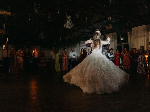 La boda de Aarón y Virginia en Laxe, A Coruña 84