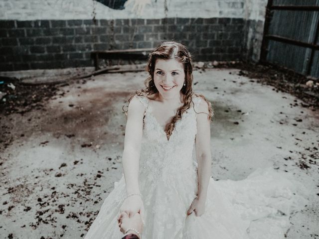 La boda de Aarón y Virginia en Laxe, A Coruña 103
