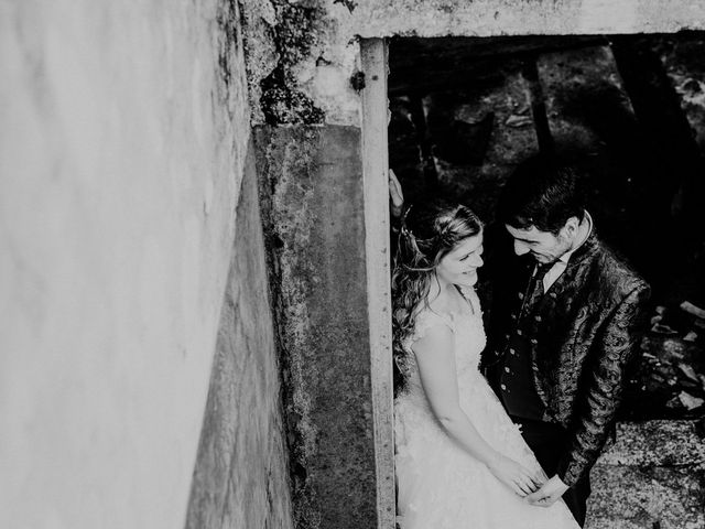 La boda de Aarón y Virginia en Laxe, A Coruña 104