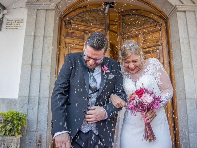 La boda de Pedro y Verónica en Torrejon De La Calzada, Madrid 11