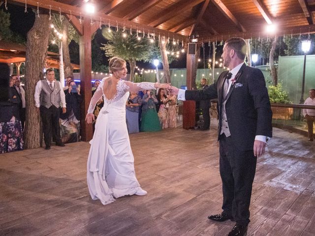 La boda de Pedro y Verónica en Torrejon De La Calzada, Madrid 23