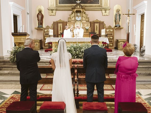 La boda de Rubén y Almudena en Chinchon, Madrid 12