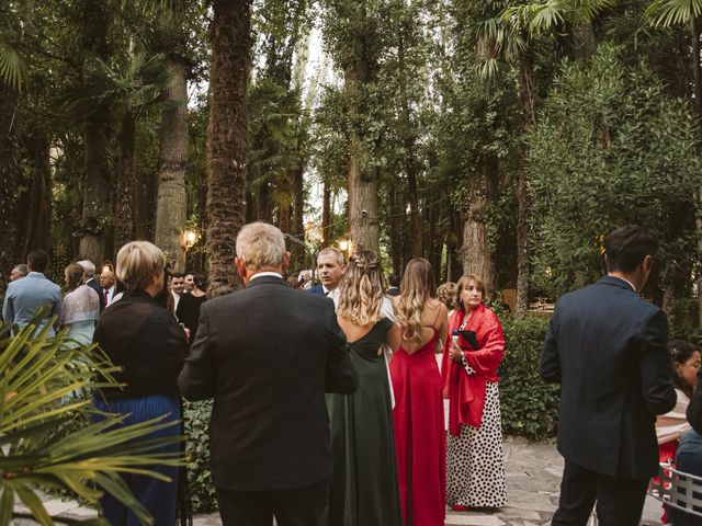 La boda de Rubén y Almudena en Chinchon, Madrid 28