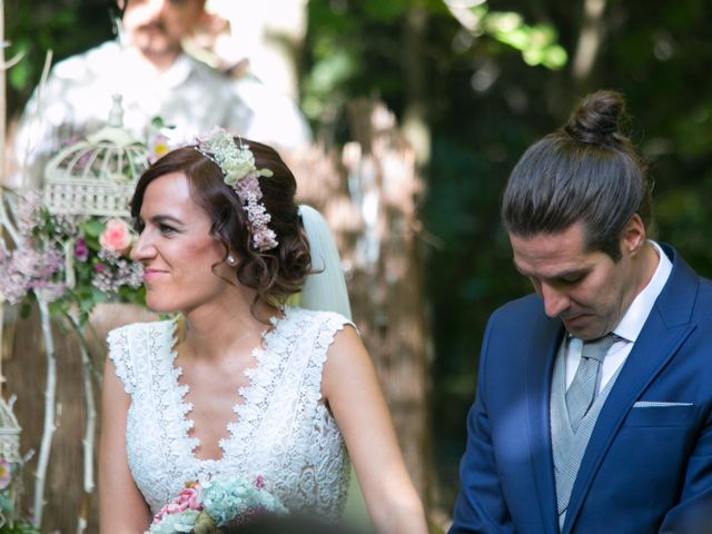 La boda de Alberto y María en Villanubla, Valladolid 34