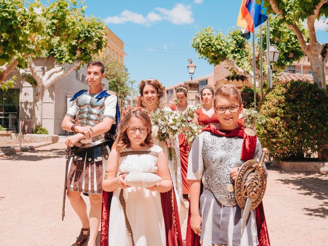 La boda de Víctor y Mónica en Mérida, Badajoz 17
