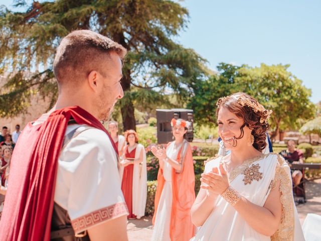 La boda de Víctor y Mónica en Mérida, Badajoz 28