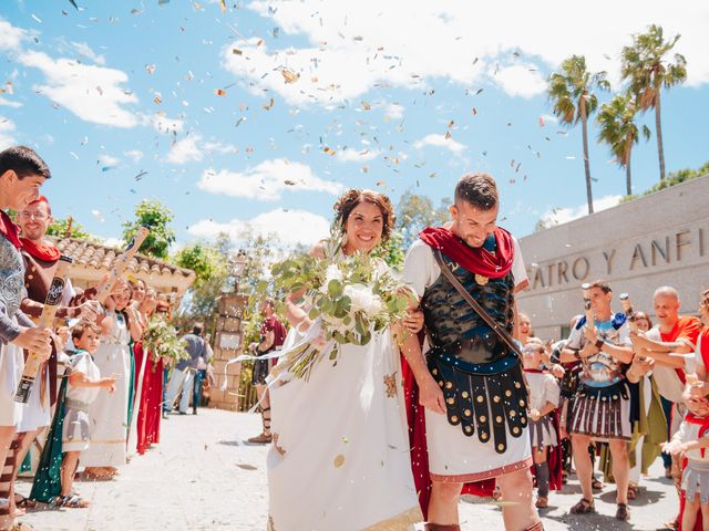 La boda de Víctor y Mónica en Mérida, Badajoz 34
