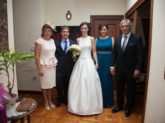 La boda de Javier y Ana en Olite, Navarra 8