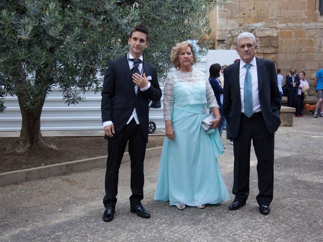 La boda de Javier y Ana en Olite, Navarra 9