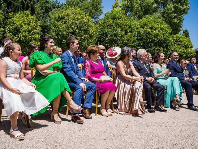 La boda de Paula y Miguel en Tarragona, Tarragona 27