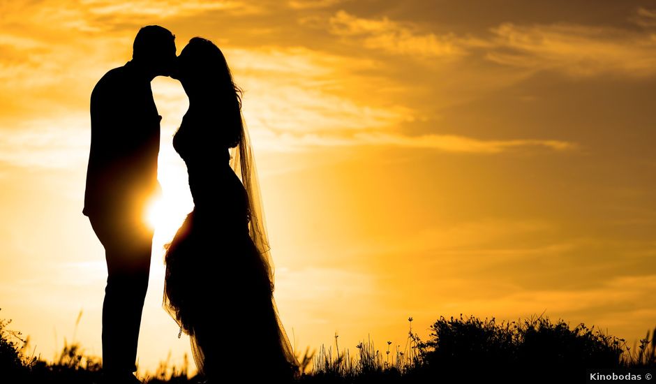 La boda de Micky y Nuria en Valencia, Valencia