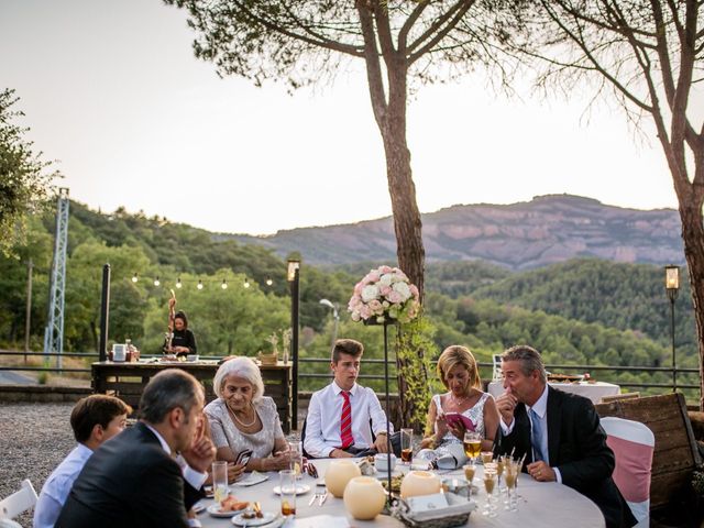 La boda de Verónica  y Javier en Castellar Del Valles, Barcelona 91