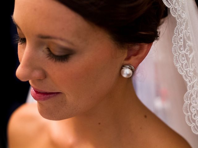 La boda de Jose Miguel y Isabel en Tomares, Sevilla 42