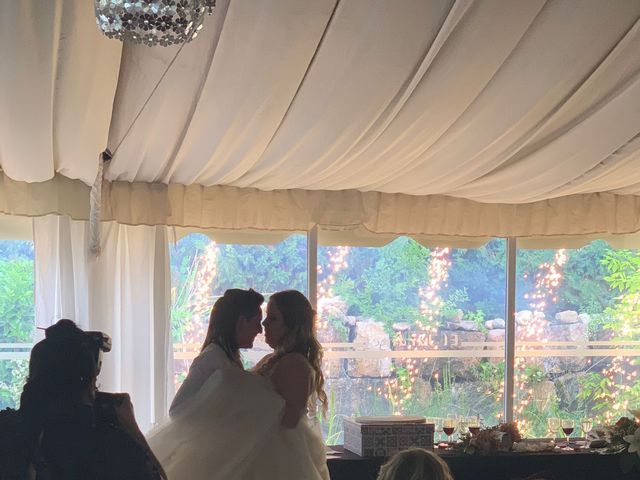 La boda de Aroa  y Yvonne en Palau De Plegamans, Barcelona 5