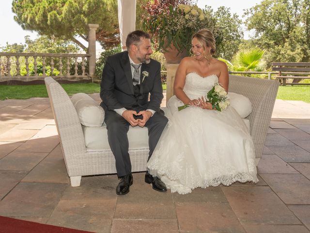 La boda de Antonio y Monica en Sant Vicenç De Montalt, Barcelona 11