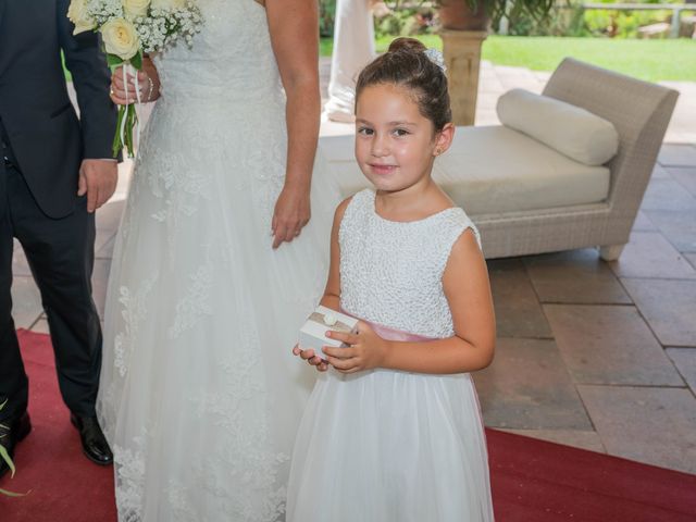 La boda de Antonio y Monica en Sant Vicenç De Montalt, Barcelona 20