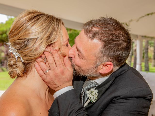 La boda de Antonio y Monica en Sant Vicenç De Montalt, Barcelona 27