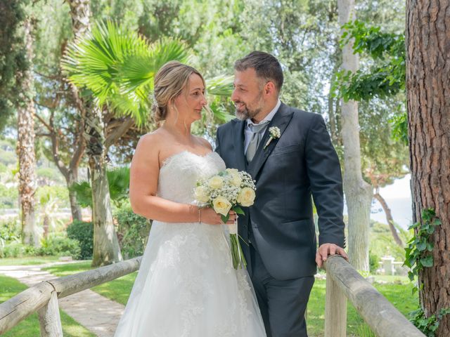 La boda de Antonio y Monica en Sant Vicenç De Montalt, Barcelona 39