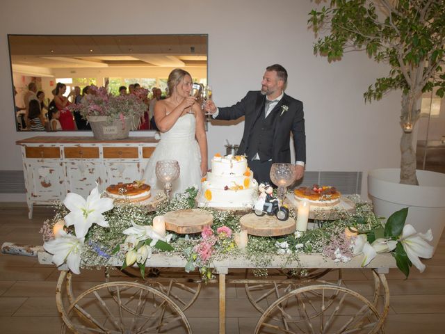 La boda de Antonio y Monica en Sant Vicenç De Montalt, Barcelona 67