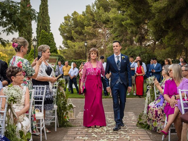 La boda de Cristian y Sheila en Almudevar, Huesca 30