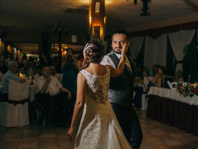 La boda de Santi y Cris en Montornes Del Valles, Barcelona 27