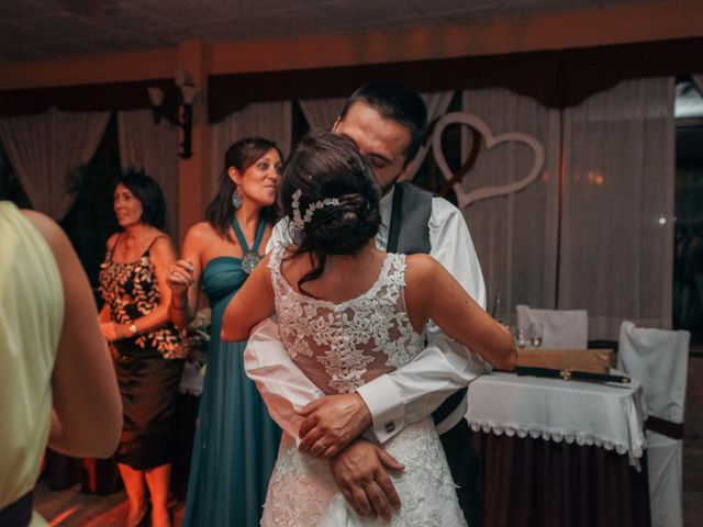La boda de Santi y Cris en Montornes Del Valles, Barcelona 30
