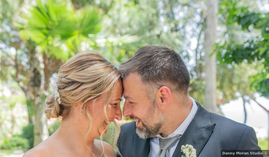 La boda de Antonio y Monica en Sant Vicenç De Montalt, Barcelona