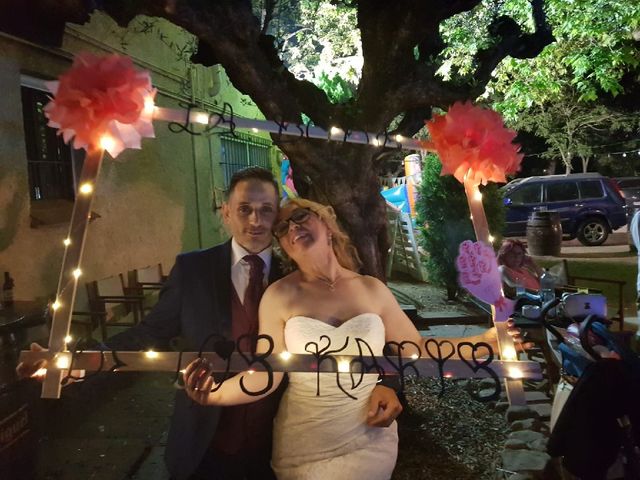 La boda de Santiago  y Vanesa  en Barbera Del Valles, Barcelona 2