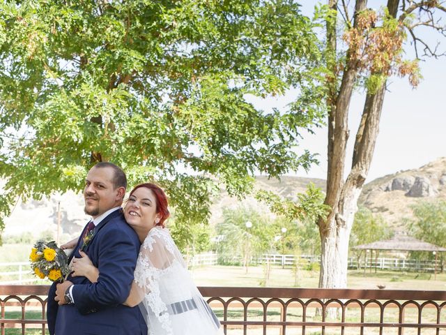 La boda de Agustín y Noelia en Madrid, Madrid 36