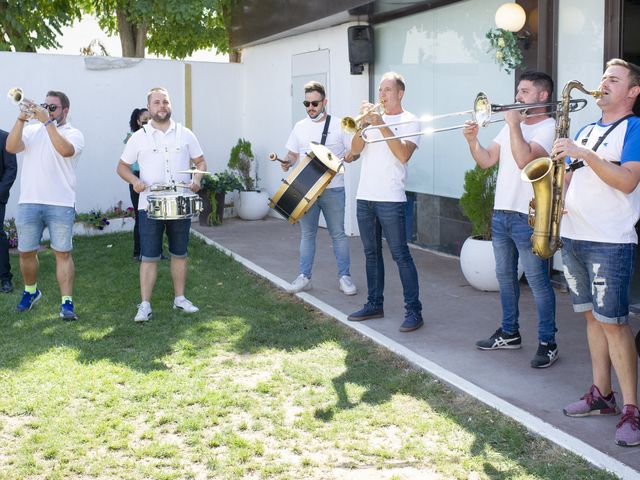 La boda de Agustín y Noelia en Madrid, Madrid 44