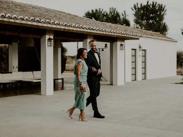 La boda de Metqal y Fiorella en Pueblo Los Cerralbos, Toledo 33