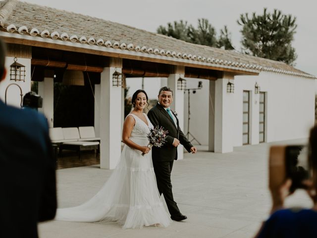 La boda de Metqal y Fiorella en Pueblo Los Cerralbos, Toledo 36