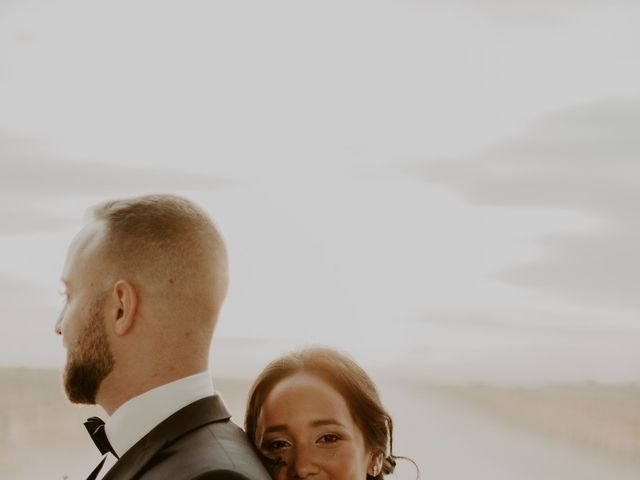 La boda de Metqal y Fiorella en Pueblo Los Cerralbos, Toledo 56