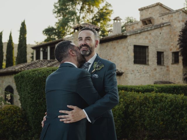 La boda de Pablo y David en Horche, Guadalajara 35