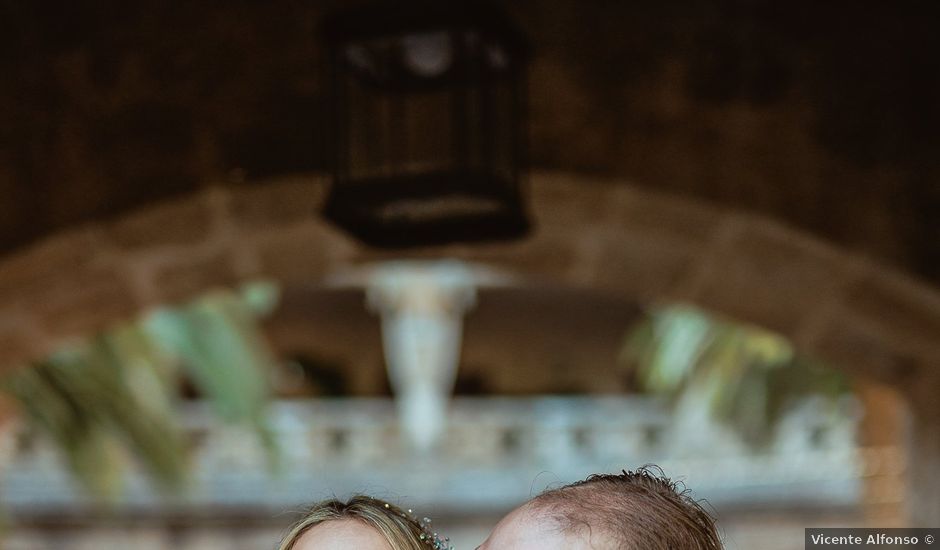 La boda de Beatriz y Marius en Jarandilla, Cáceres