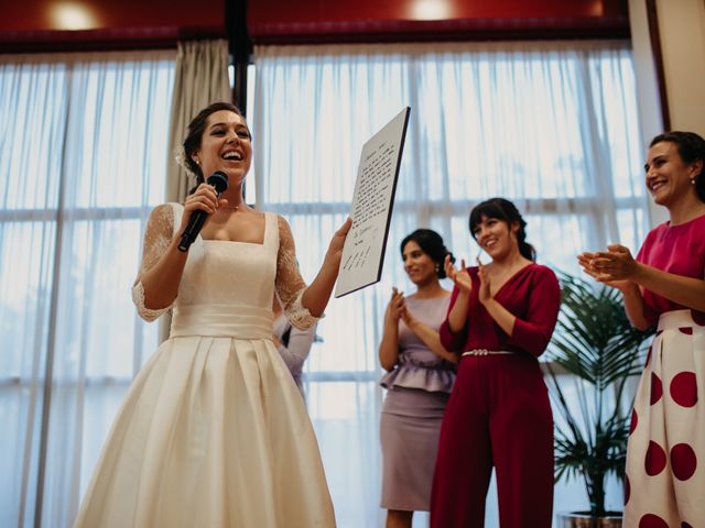 La boda de Neil y Raquel en Burgos, Burgos 52