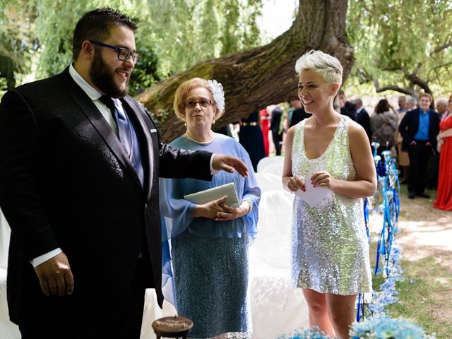 La boda de Toño y Vero en Carrizo De La Ribera, León 12