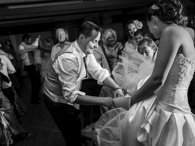 La boda de Javier y Sonia en Burgos, Burgos 60