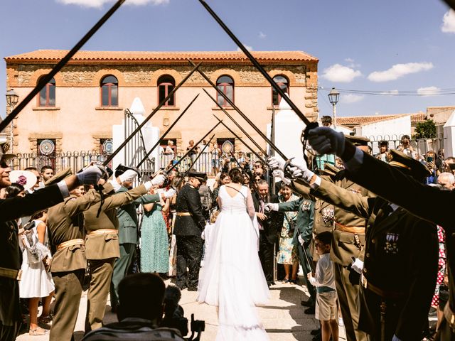 La boda de David y Mª Ángeles en Botija, Cáceres 20