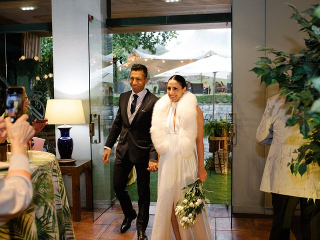 La boda de Jorge y Lucía en Gijón, Asturias 36