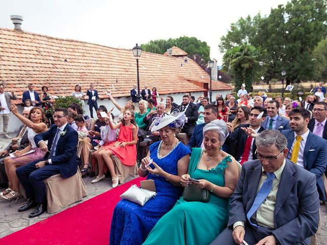 La boda de Oscar y Ana en Collado Villalba, Madrid 31