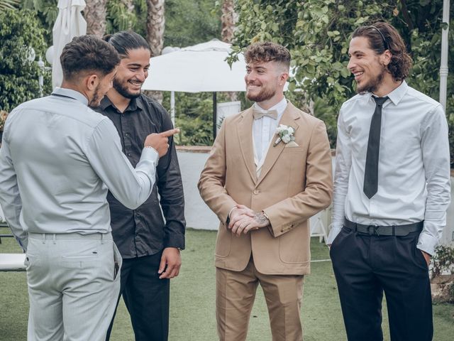 La boda de Raphäel y Sara en Rincon De La Victoria, Málaga 16