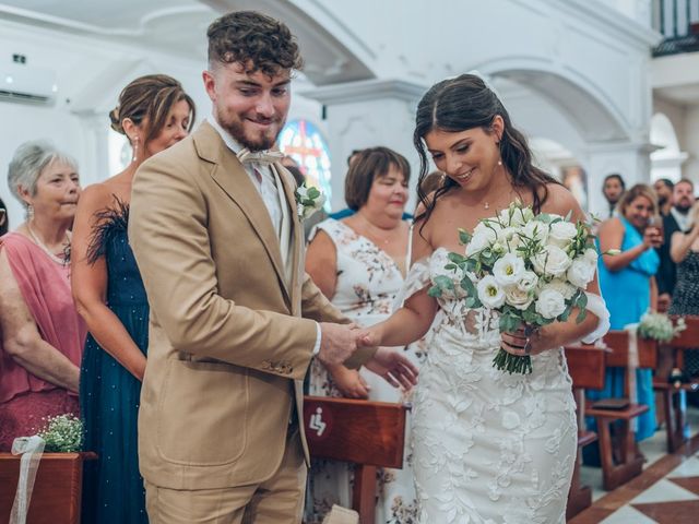 La boda de Raphäel y Sara en Rincon De La Victoria, Málaga 36