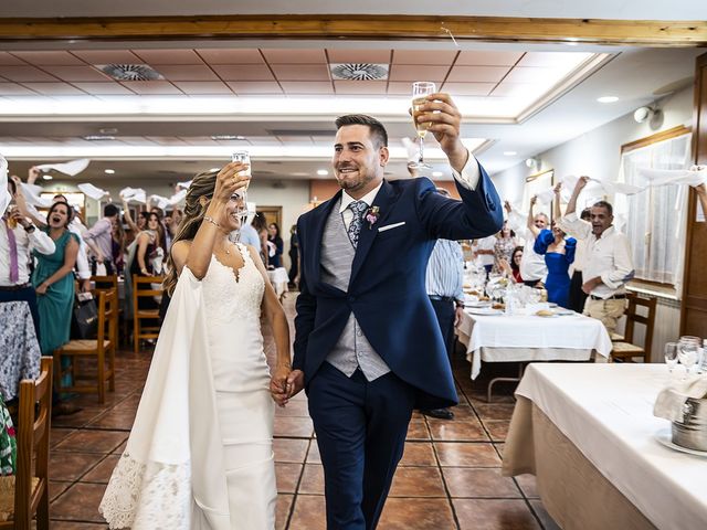 La boda de Raquel y Gonzalo en Ejea De Los Caballeros, Zaragoza 18