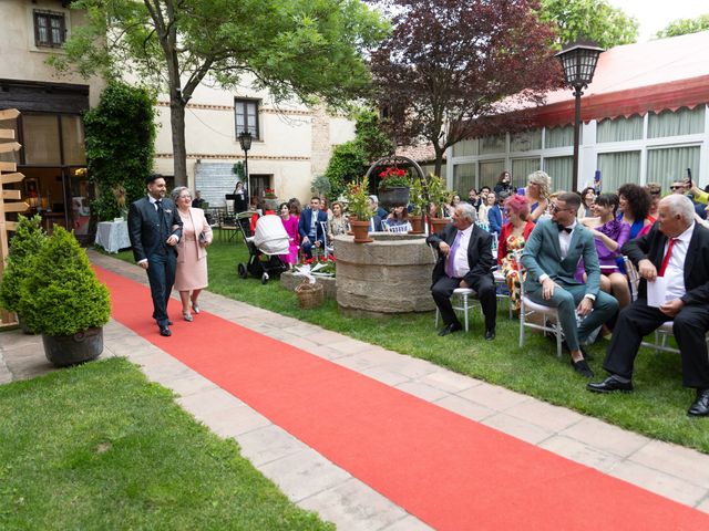 La boda de Javier y Tamara en Piña De Campos, Palencia 4