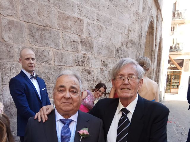 La boda de Carlos y Gema en Valencia, Valencia 6