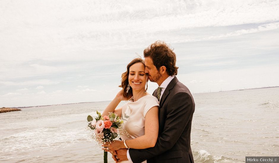 La boda de Siobhan y Manuel en Rota, Cádiz